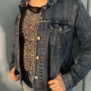 Levis jean jacket
